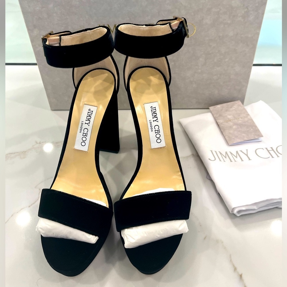 New JIMMY CHOO $975  Holly 120 Black Velvet Heels Shoes 38